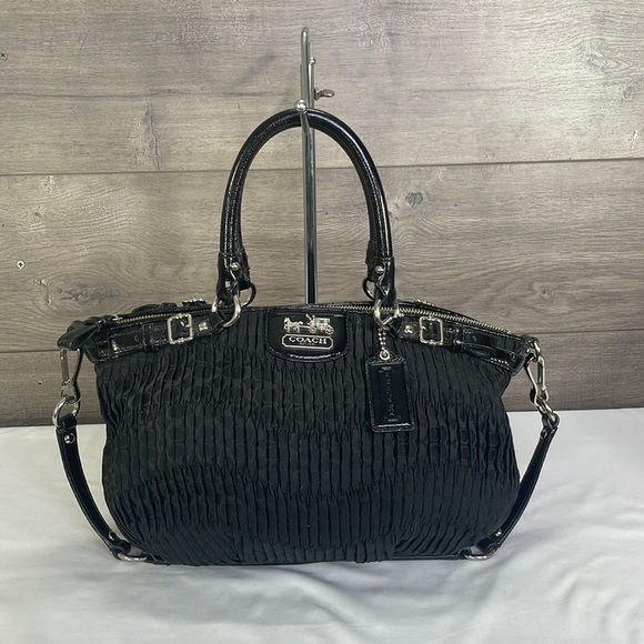 Coach Handbags - Coach Maggie Purse Madison 18886 Gathered Signature Silver Mini C Handbag